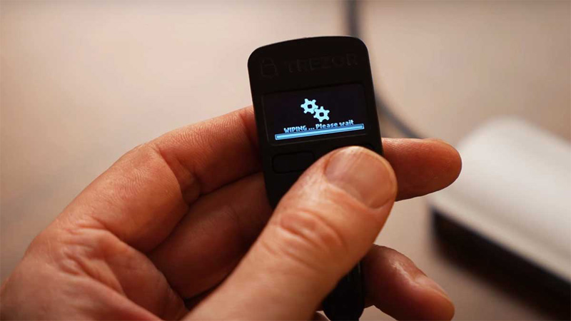 Analyse de la sécurité du Trezor Model One